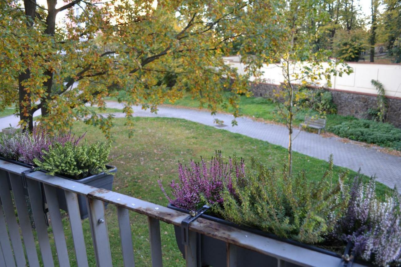 Apartment Flat In The Countryside Prague